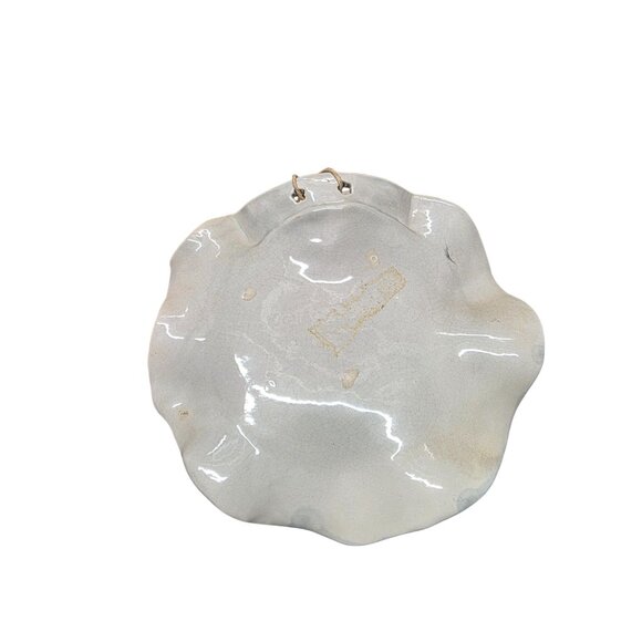 White Ceramic Sun Hat Wall Pocket Planter - Picture 8 of 10